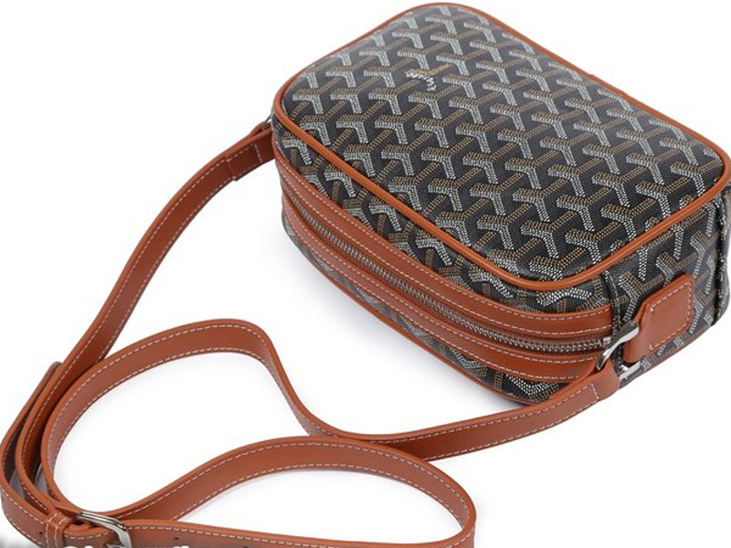 Goyard, Bags, Goyard Chevron Sac Cap Vert In Black