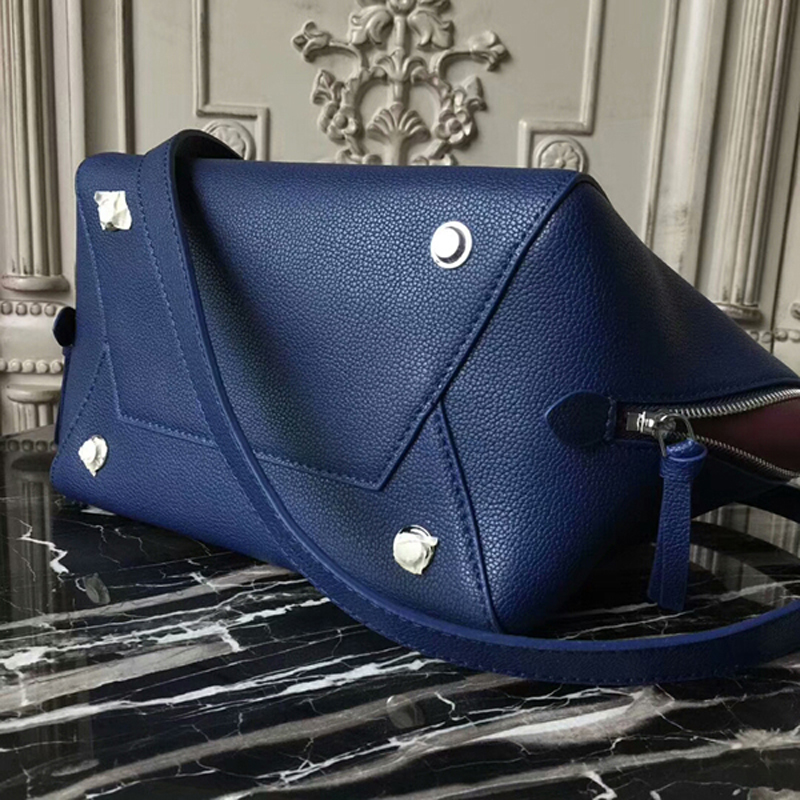 Replica Louis Vuitton Freedom M54842 Taurillon Leather For Sale