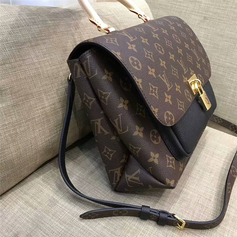 Louis Vuitton Epi Pochette Louise PM M42082 Women's Shoulder Bag