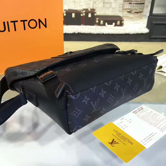 Shop Louis Vuitton Messenger Pm Voyager (M40511) by sunnyfunny