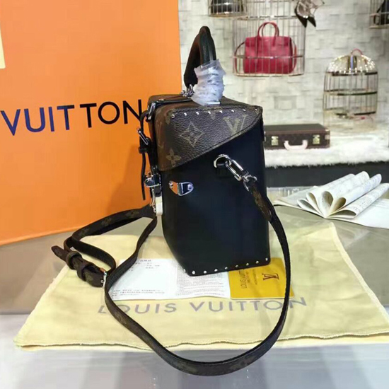Authentic Louis Vuitton Damier Ebene Trotteur Beaubourg PM Crossbody Bag  N41135