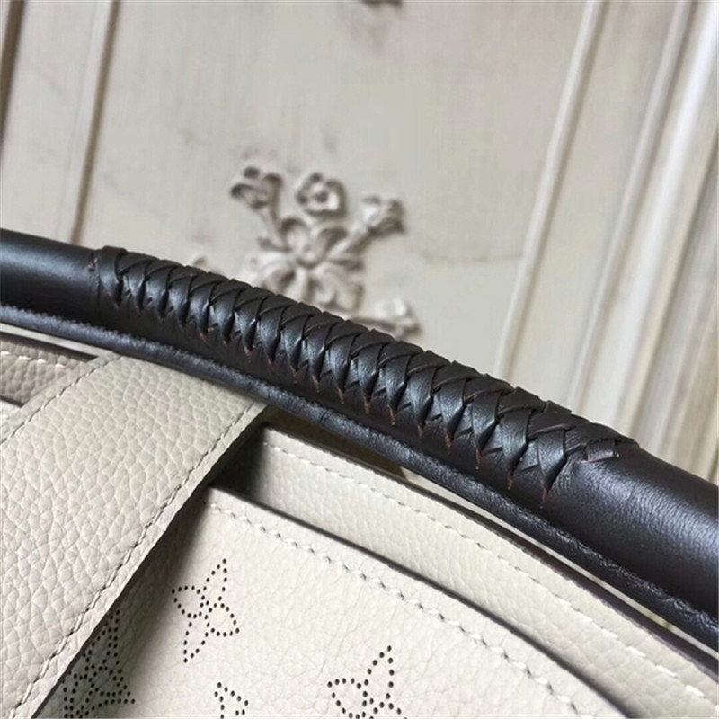 Replica Louis Vuitton M50032 Babylone PM Hobo Bag Mahina Leather