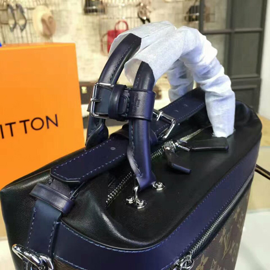 Túi Louis Vuitton Cruiser Pm Bag (M57788) 