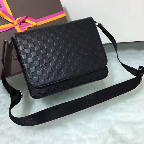Replica Louis Vuitton M54058 Neo Vivienne Crossbody Bag Taurillon Leather  For Sale