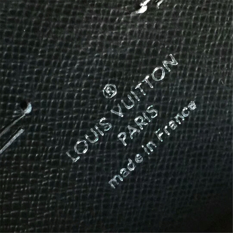 Replica Louis Vuitton Damier Graphite Canvas Kasai Clutch