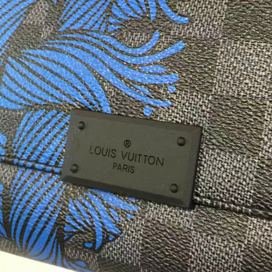 Replica Louis Vuitton N41714 District PM Messenger Bag Damier Graphite  Canvas For Sale