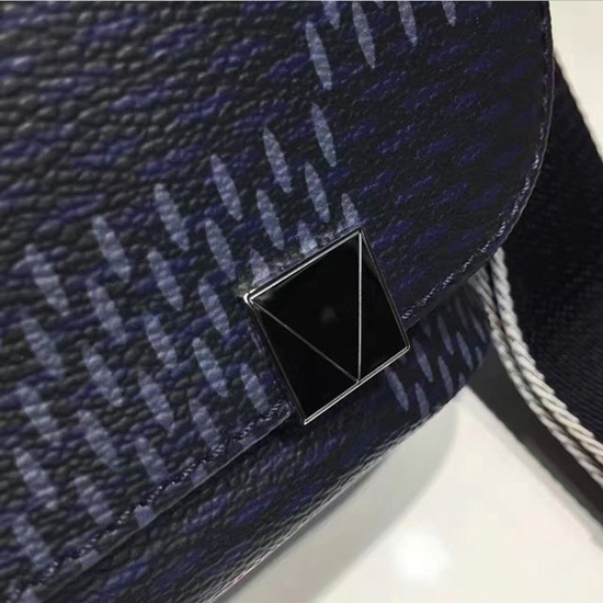 Imitation Louis Vuitton M44000 District PM Messenger Bag Monogram Eclipse  Canvas faux sac pas cher Chine ,réplique Sac