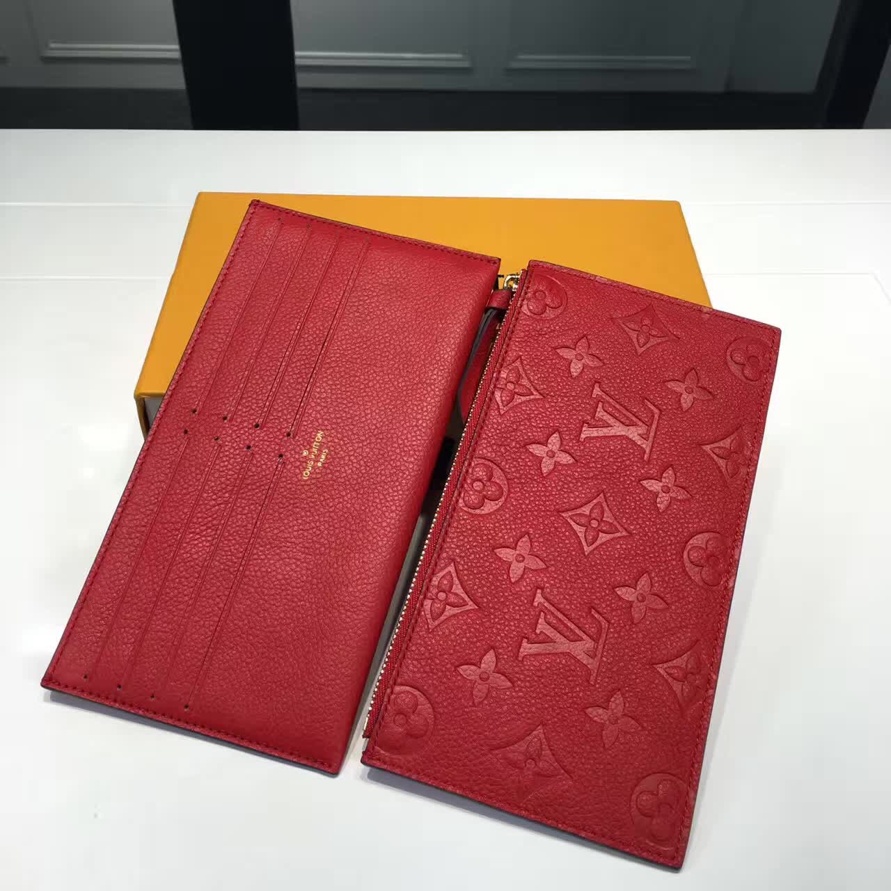 Réplique Louis Vuitton pochette felicie monogram empreinte M64065 Beige à  vendre avec prix pas cher au magasin de faux sac