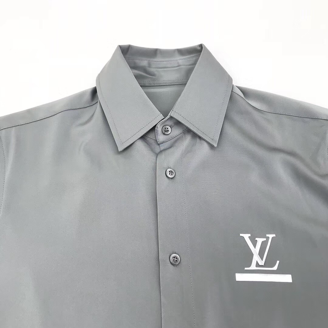 Réplique Louis Vuitton Chemise À Manches Courtes Blanc/Logo Multicolore À  Vendre Avec Prix Pas Cher Au Magasin De Faux Sac