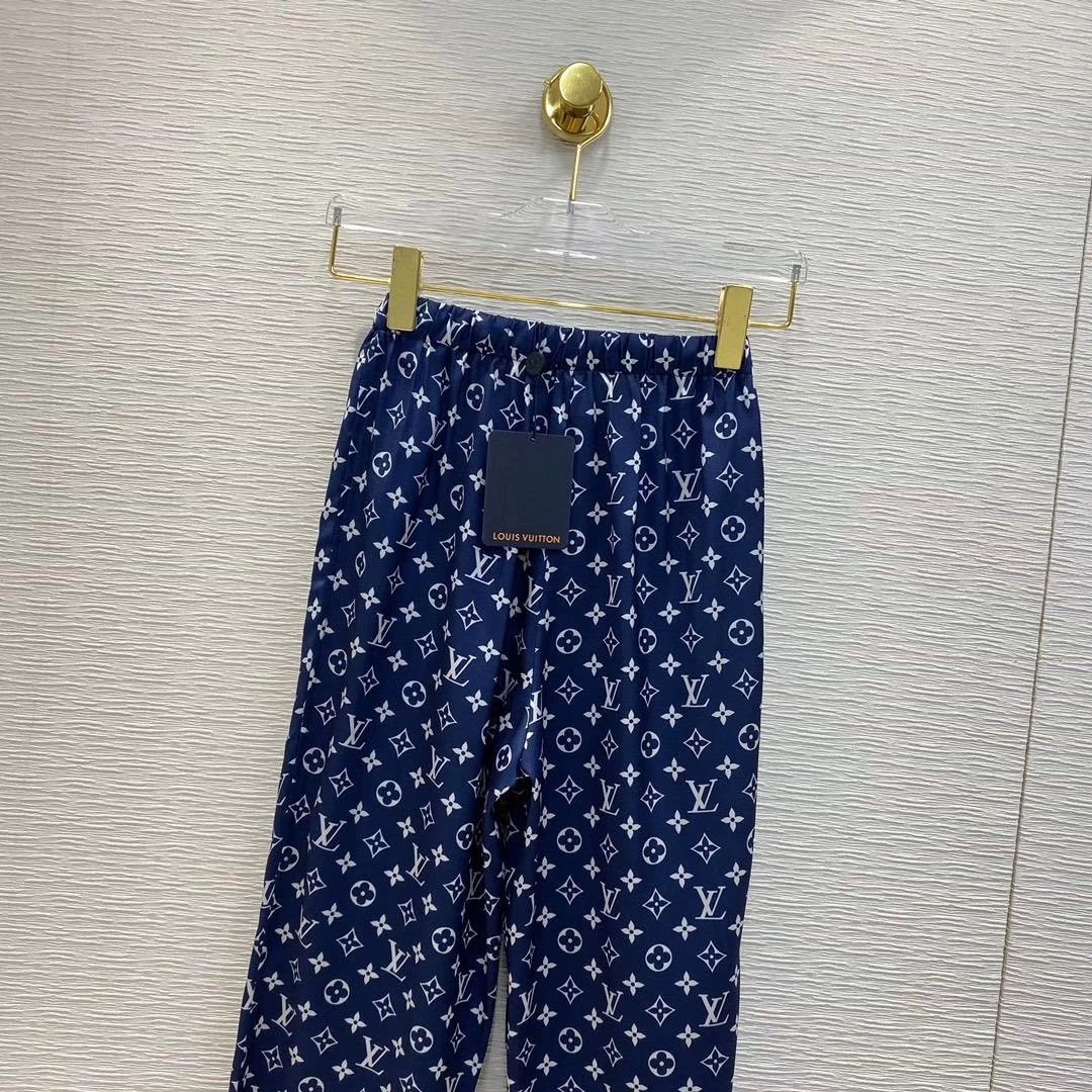 Réplica de pantalones de pijama Louis Vuitton LV Escale a la venta con  precio barato en la tienda de bolsos falsos