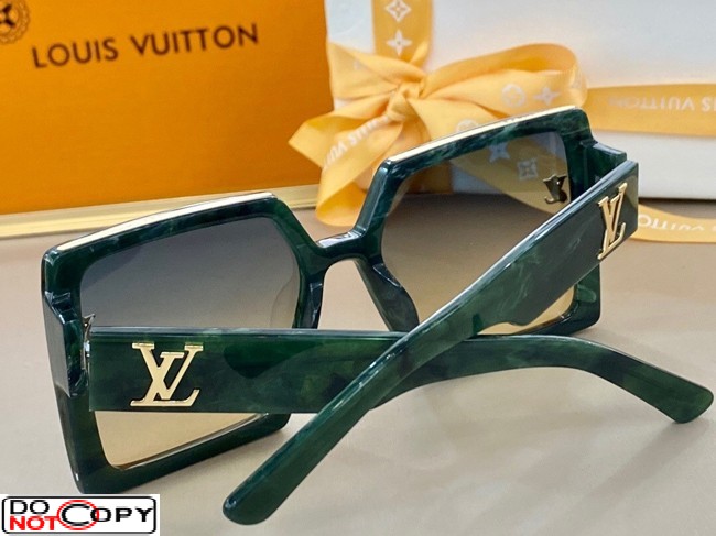 let at håndtere Tegnsætning skjold Replica Louis Vuitton Sunglasses 17 For Sale With Cheap Price At Fake Bag  Store