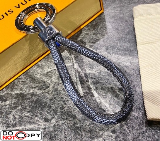 Shop Louis Vuitton Lv Halo Key Holder (PORTE-CLES LV HALO, M68853) by  Mikrie