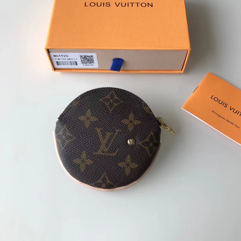 Monedero redondo lona Louis Vuitton a estrenar de segunda mano por 250 EUR  en Palma de Mallorca en WALLAPOP