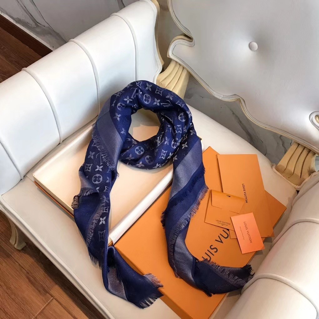 Buy best replica louis vuitton Monogram Lurex Shawl scarf in
