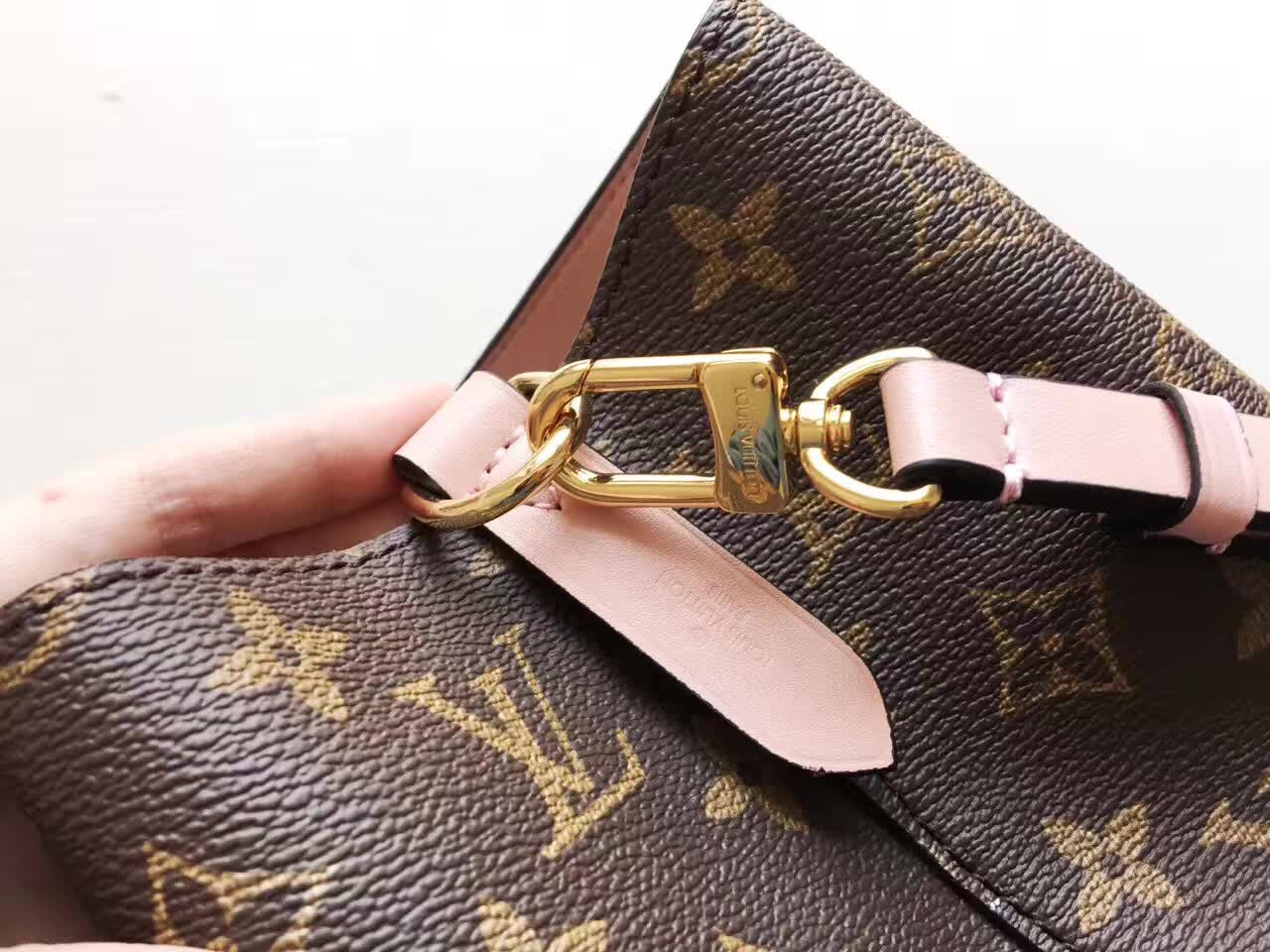 Replica Louis Vuitton Borsa a secchiello Neonoe Rosa Imitazioni Outlet  Online