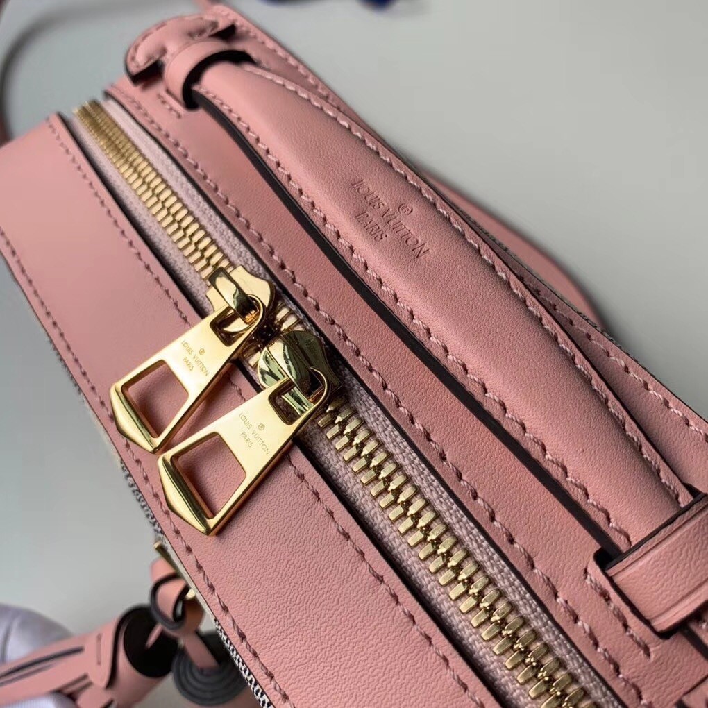 Replica Louis Vuitton Lockme Chain PM Bag In Pink Leather M57071