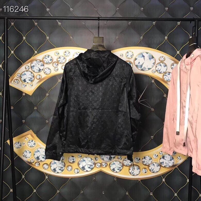 Réplique Louis Vuitton All Over Monogram Logo Hooded Parka Jacket Gris à  vendre avec prix bon marché au magasin de faux sac