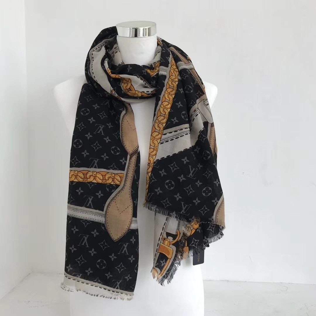 Réplica Louis Vuitton Galaxy Print Bufanda Negra A La Venta Con Precio  Barato En Fake Bag Store
