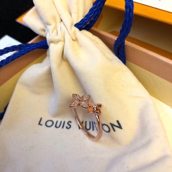 Louis Vuitton Star Blossom Ring Pink Gold And Diamonds (Q9L25A)
