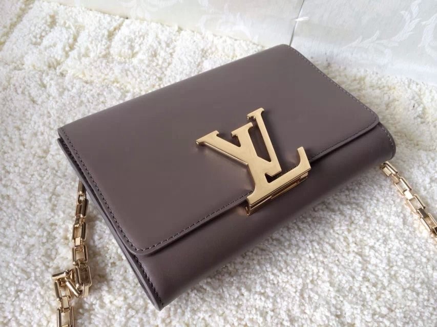 Louis Vuitton Replica EPI leather One handle M51519 Flap bag BEIGE